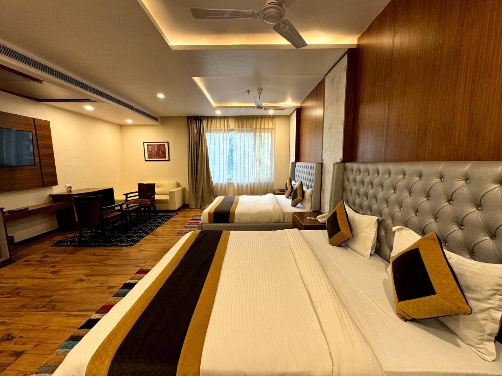 Hotel River Rhythm Assi Ghat Varanasi Exterior photo